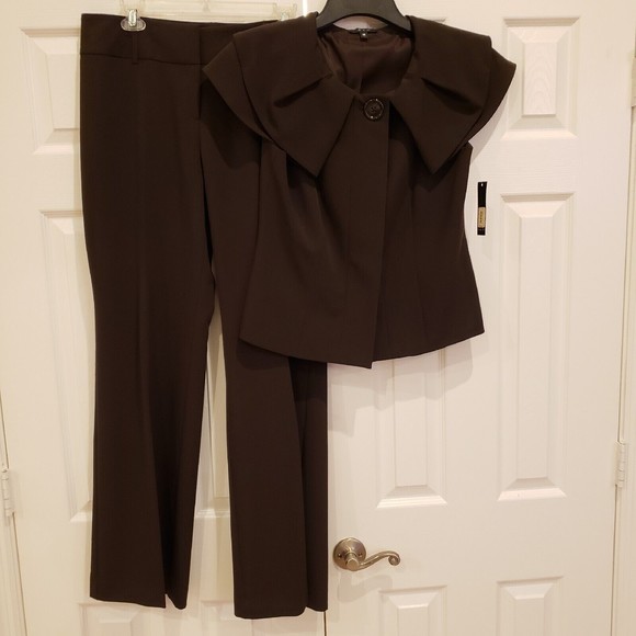 Vintage S & D Von Maur Two Piece Set Women's Blazer M + Pants Ashley Fit 10 Suit - Picture 1 of 16